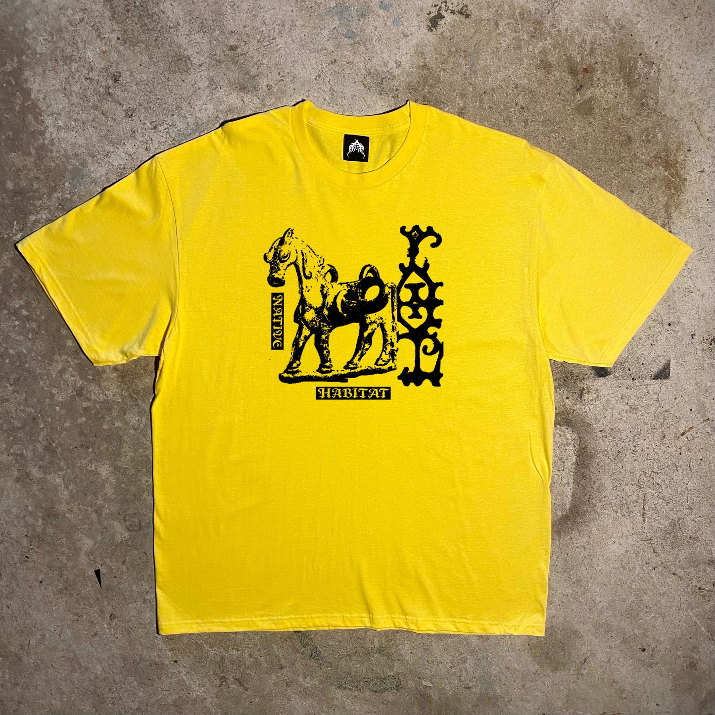 Ember tee yellow